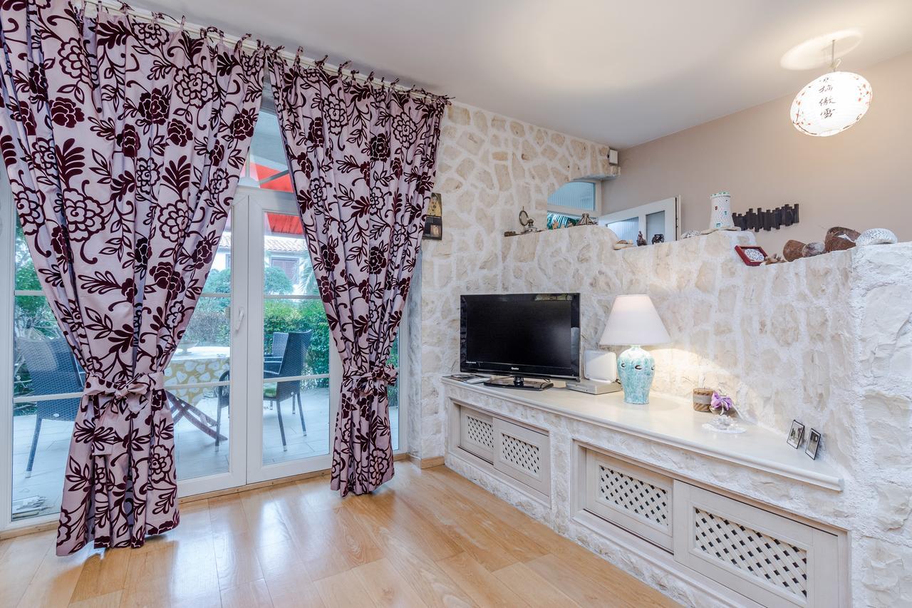 Apartment Jeger Povljana Εξωτερικό φωτογραφία
