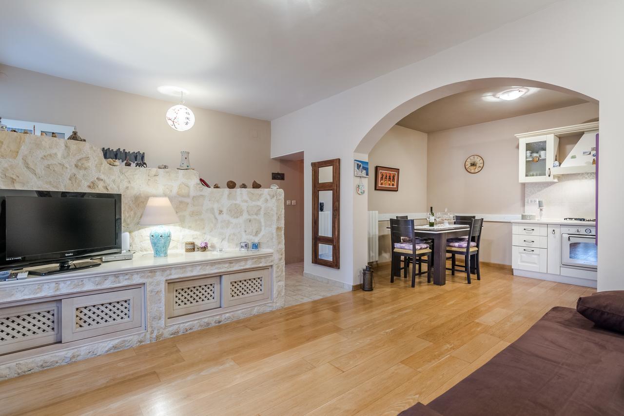 Apartment Jeger Povljana Εξωτερικό φωτογραφία